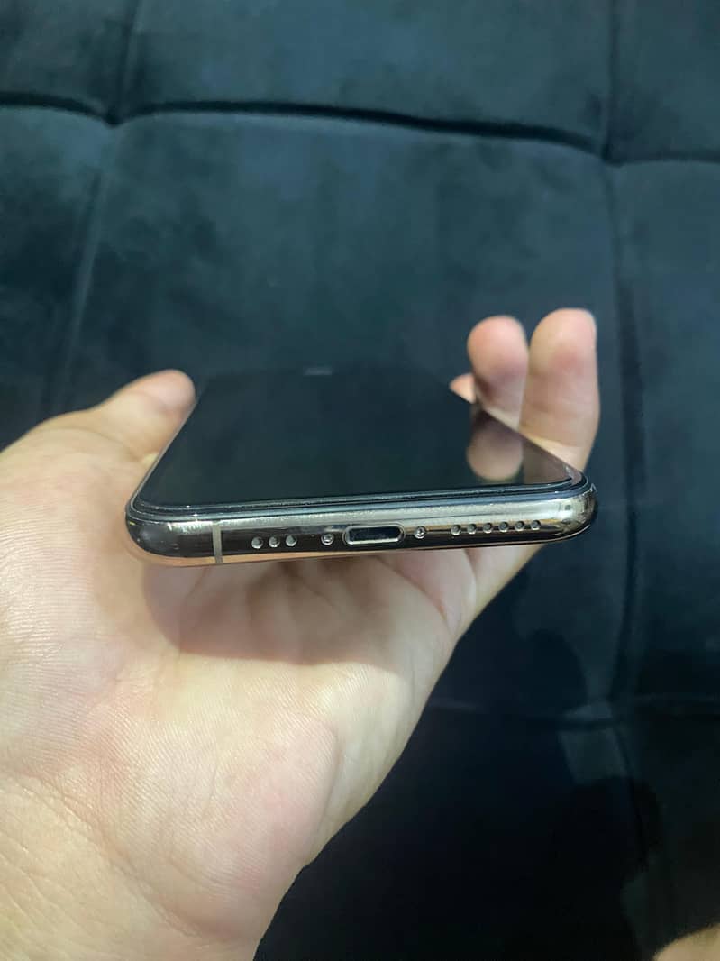 iphone 11 pro 3