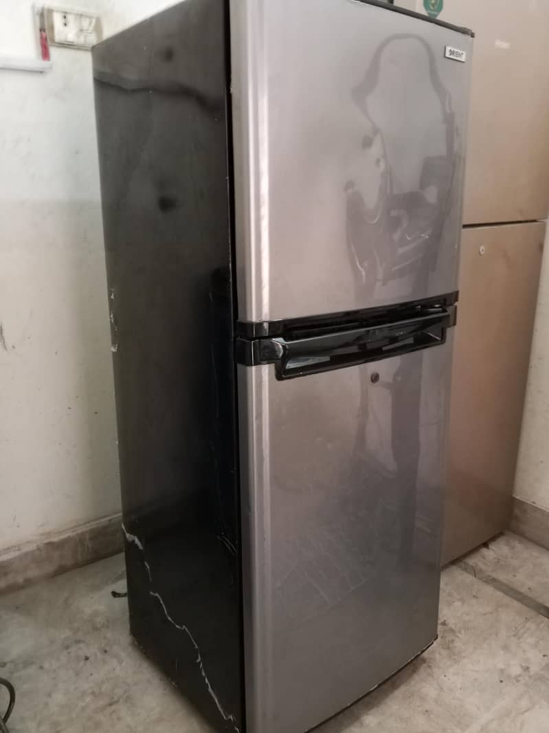 orient fridge medium size 1