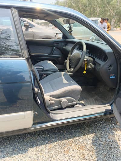 Toyota crown  2.4 turbo diesel