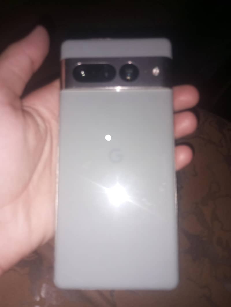 Google Pixel 7 Pro 0