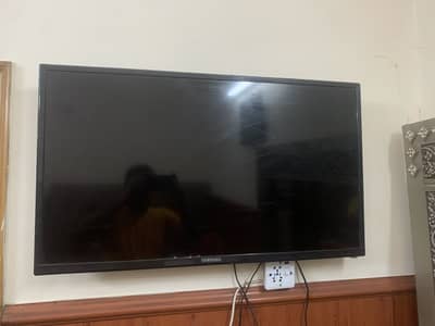 LCD 32 inch