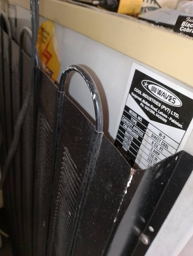 waves Refrigrator excelent working 0