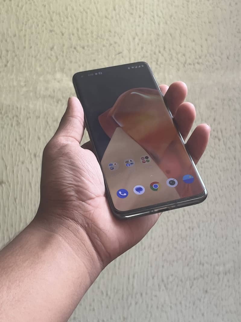 ONE PLUS 9 PRO 0