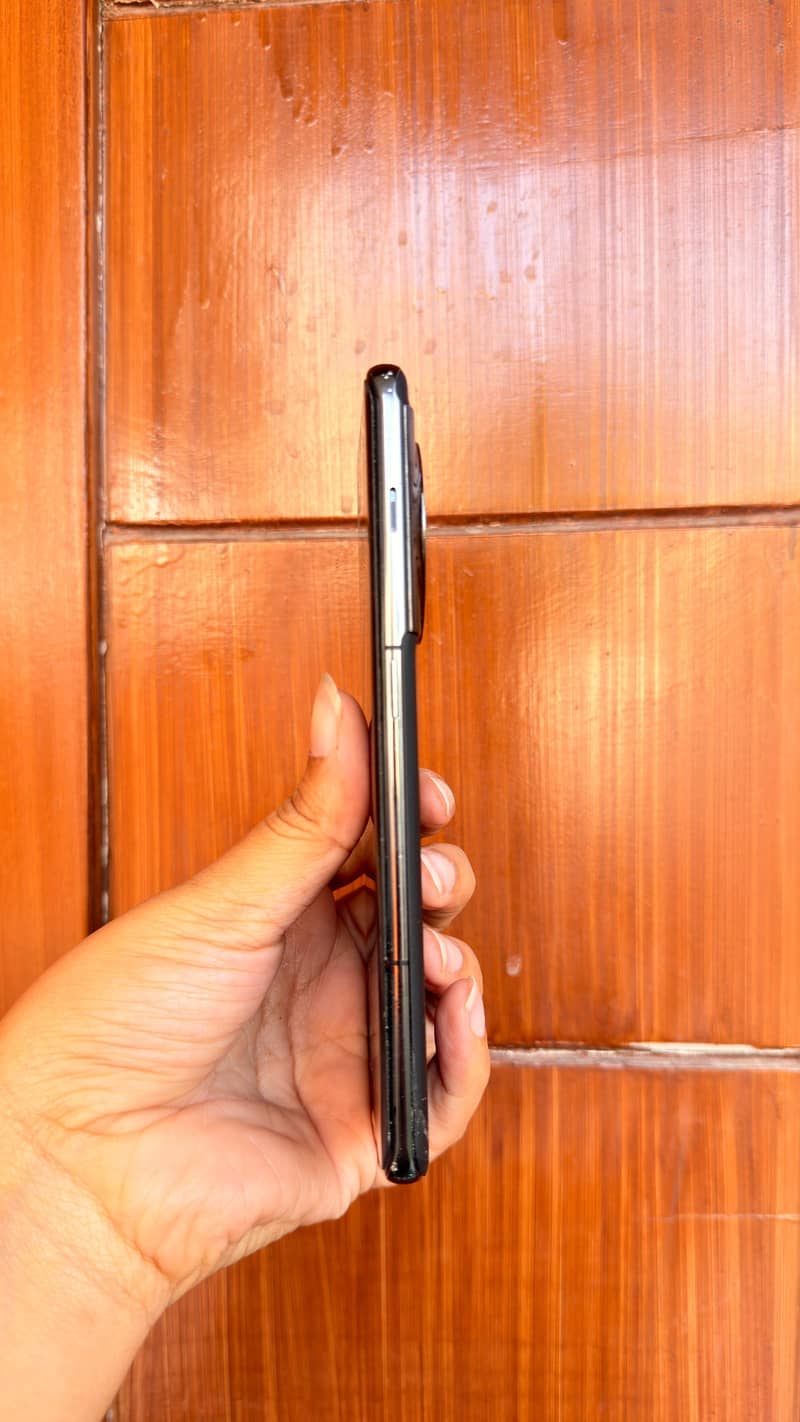 OnePlus 11 5g 6