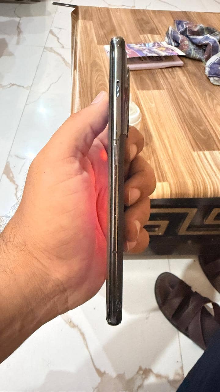 OnePlus 11 5g 16