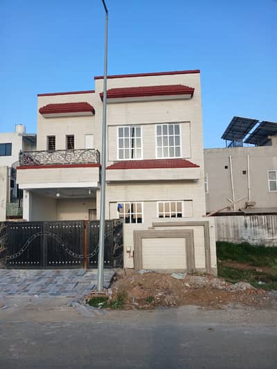 5 Marla Villa is Available for Sale A Extension Citi Housing Sialkot
