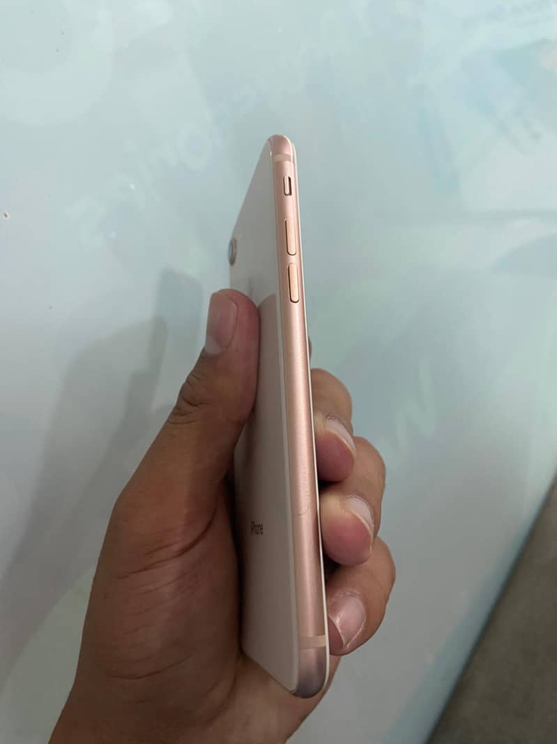 iphone 8 2