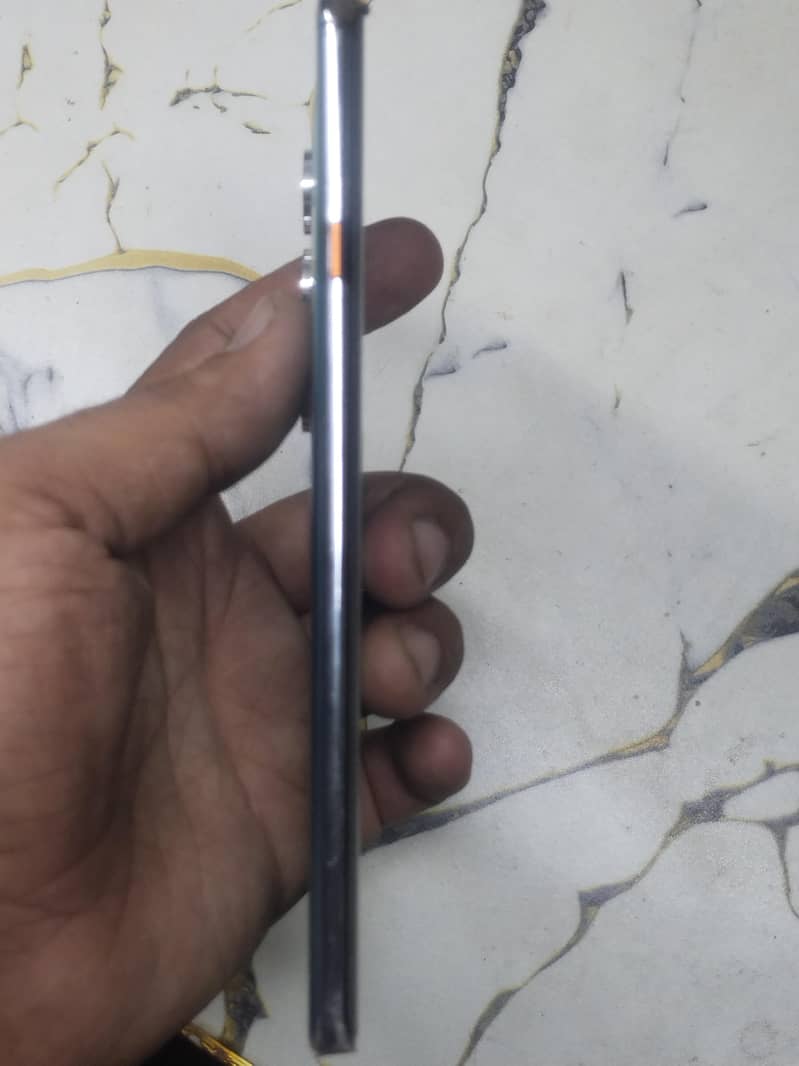 Camon 40 pro 4