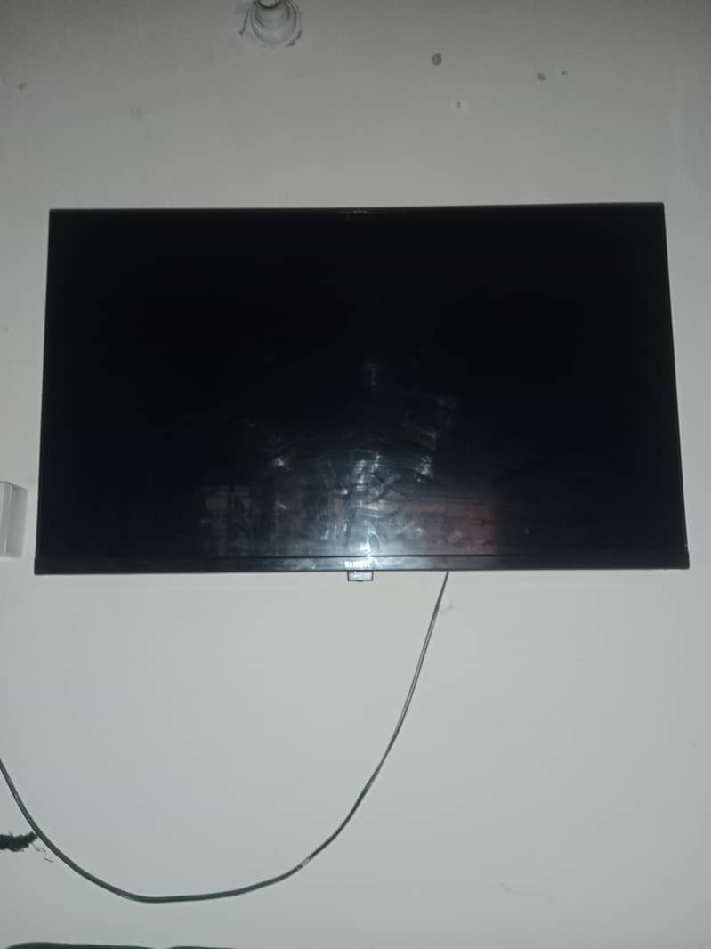 Android led TV 0