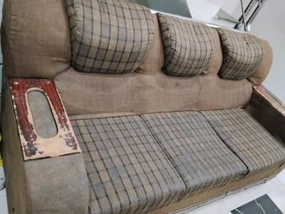 Sofa's in good condition 1 ,2 & 3 seater