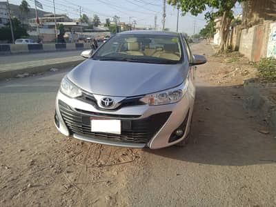 Toyota Yaris ATIV 1.3 CVT 2021 Company Maintained by Dealership