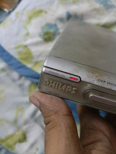 phlips DVD player model DVP3005K/69