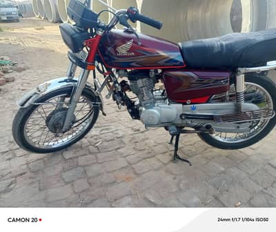 Honda cg 125 2020 ganiuin good condition
