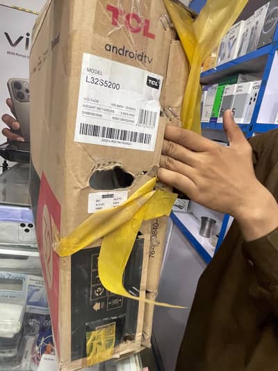 tcl smart led TV android model s5200