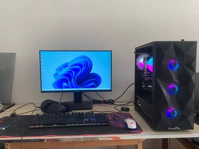 Powerful Gaming PC i7 9700 RX6600 8GB Fast SSD