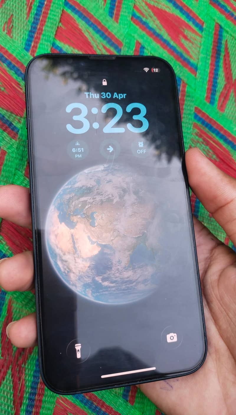 Apple iPhone 13 3