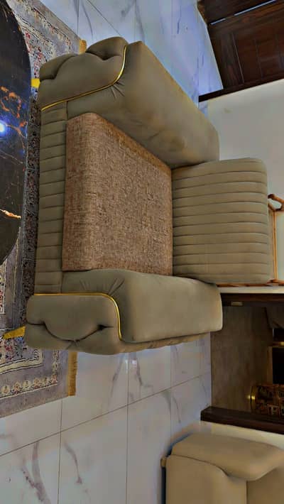 3.2. 1 sofa set condition 10/10 bilkul new ha 2 months used molty foam