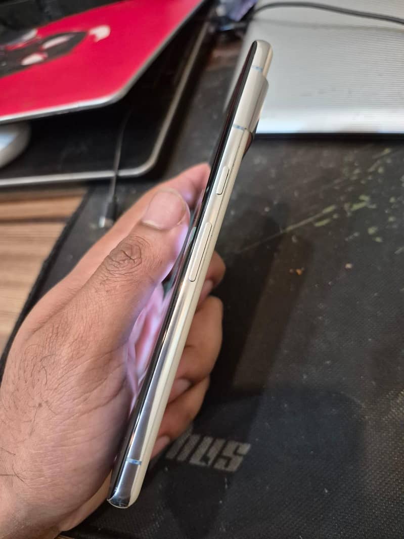 Google pixel 7 pro 1