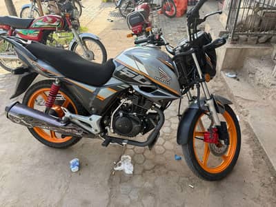 honda CB 150 f