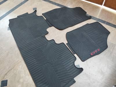 Honda City Rubber floor Mats