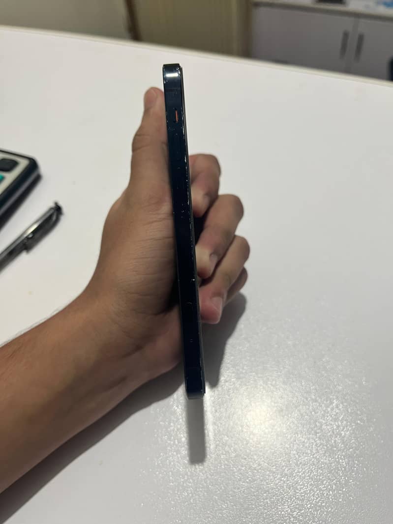 Iphone 12 7
