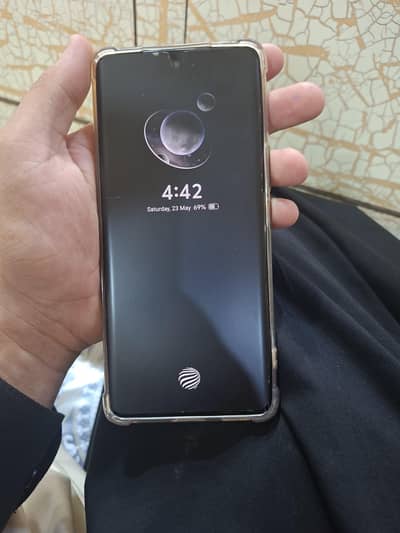 v 40 e