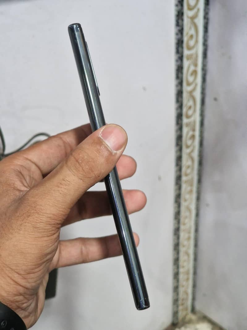 Note 10plus 12/256Gb 7