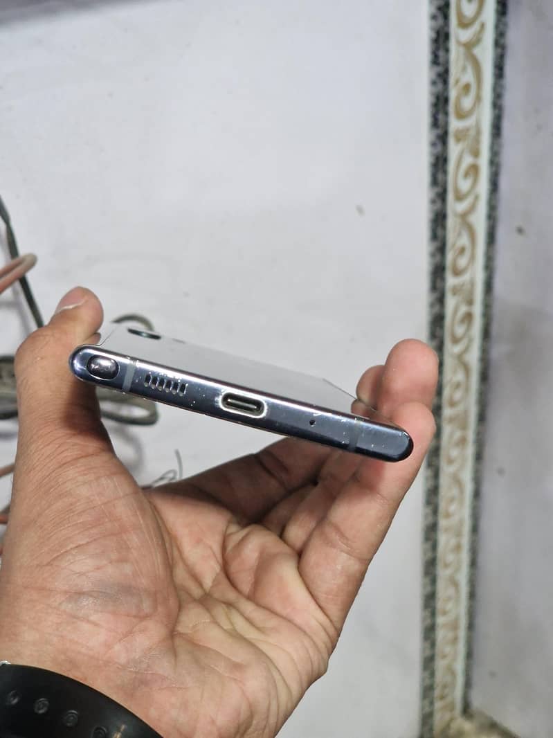 Note 10plus 12/256Gb 8