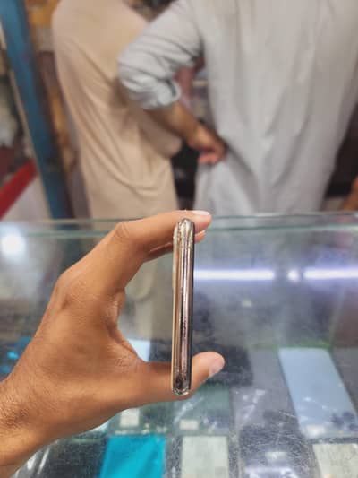 IPHONE 11 PRO MAX 64GB NON PTA FACTORY UNLOCKED