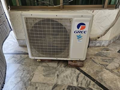 Gree 1.5 Ton inverter AC(Fairy Model)