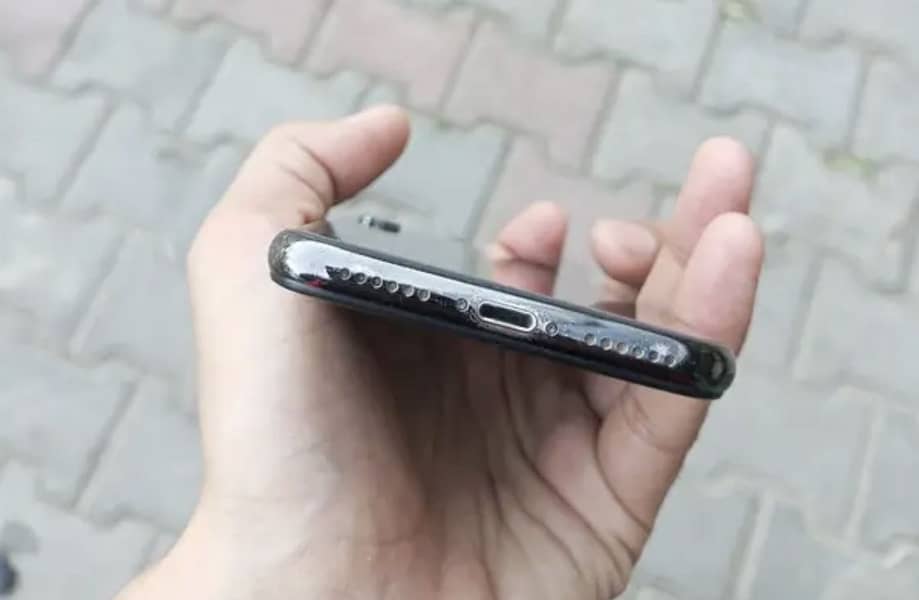 Iphone X PTA 2