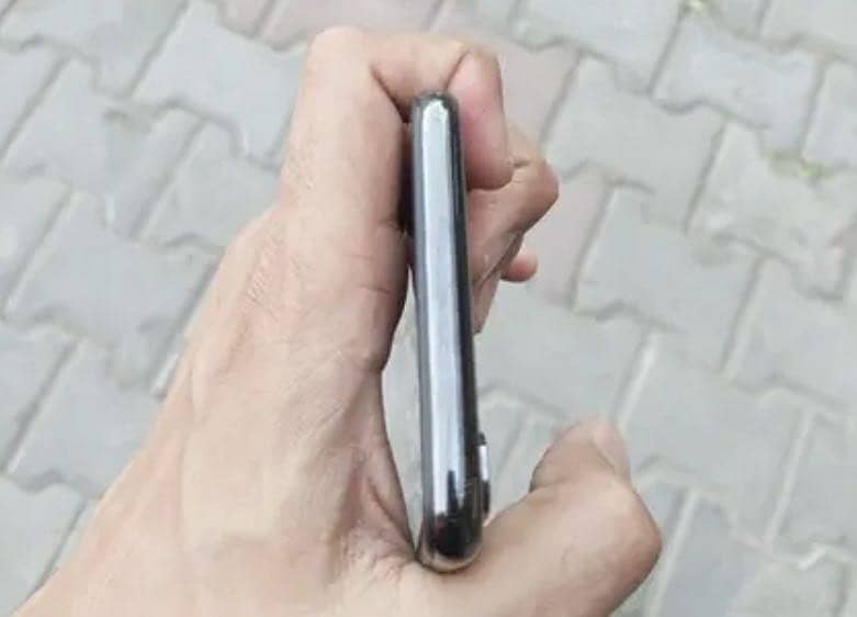 Iphone X PTA 4