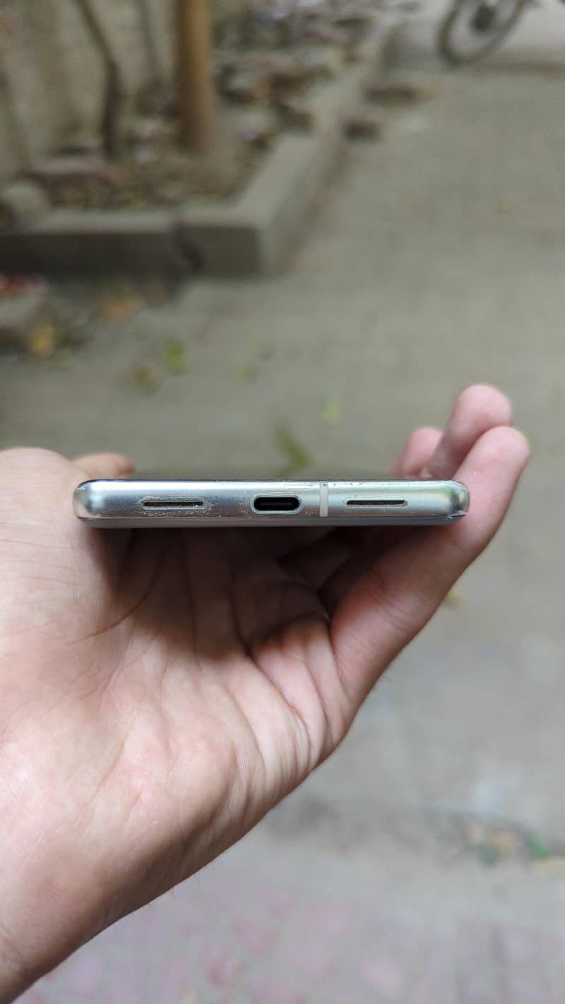 Google Pixel 7 Pro 4