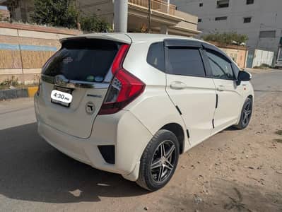 Honda fit hybrid 2014/19