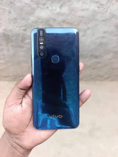 vivo v 15