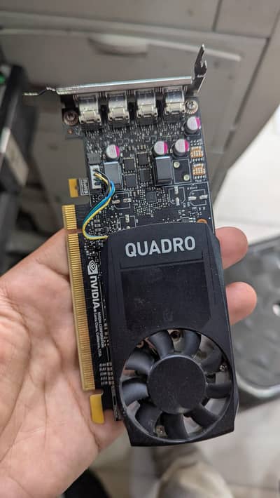 4GB DDR 5 Nvidia Quadro Graphic Card