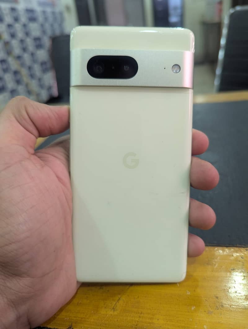 Google Pixel 7 1