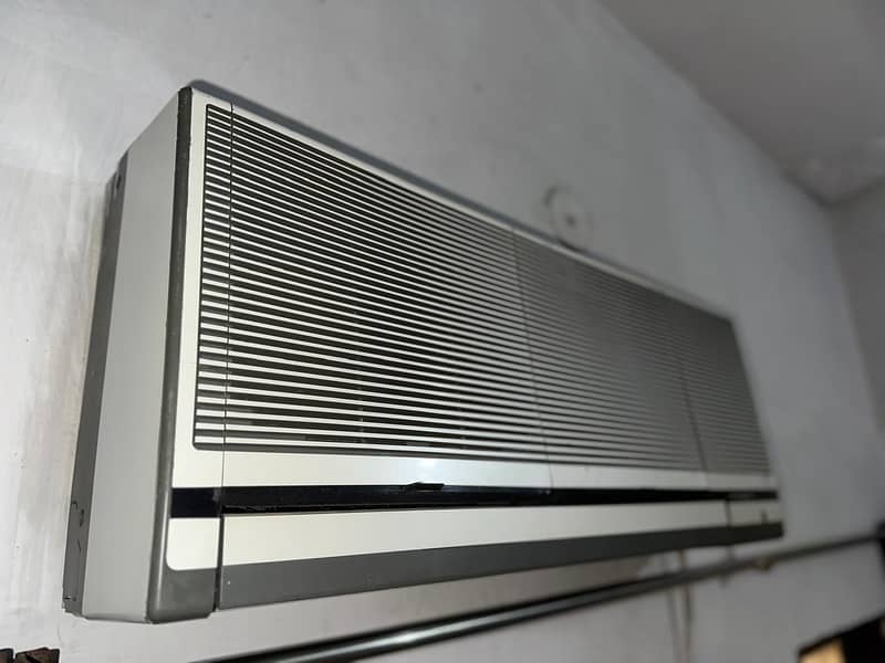 General Split AC 1.5 Ton 1