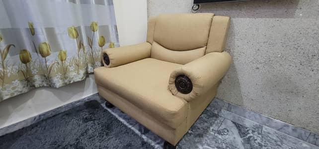 4 Seater Sofa Set