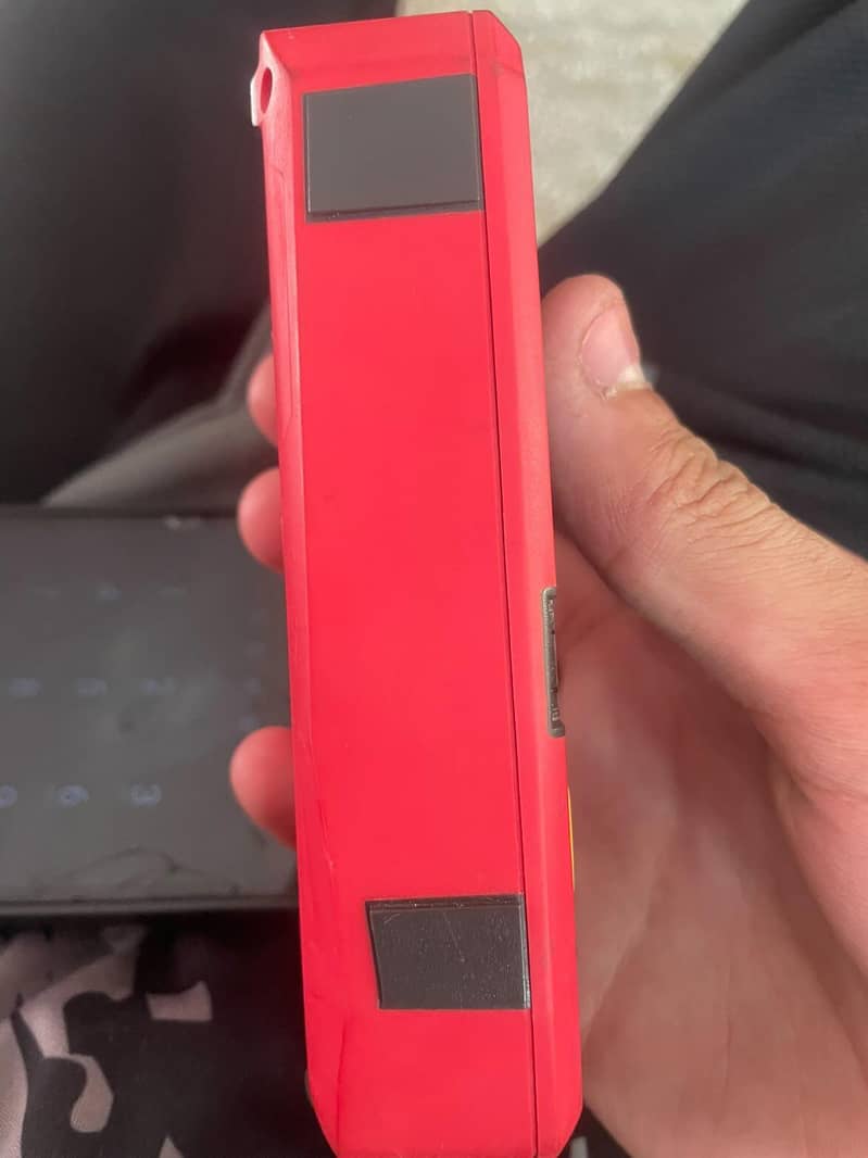 UÑI_TLM60 3