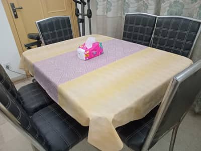 Dining table chairs