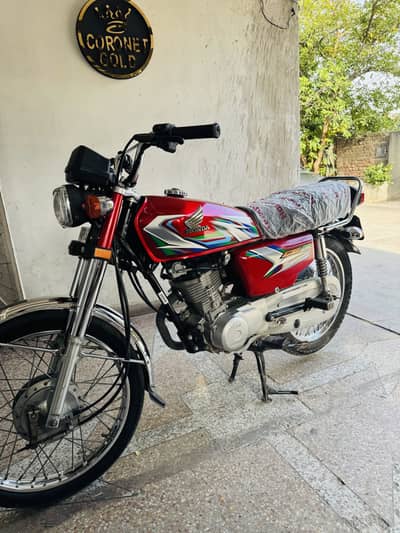 Honda CG 125 . . Total genuine low mileage. Mileage very low only 13k