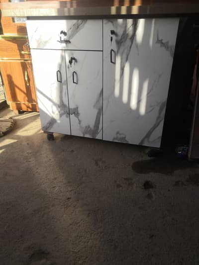 High quality isri stand low price lamination white colour