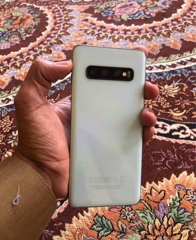 Samsung S10 8/128 punch