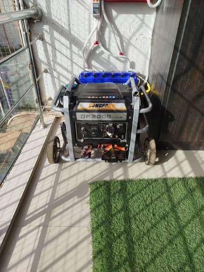 DONGFONG Generator 2. kv slightly used like brand new