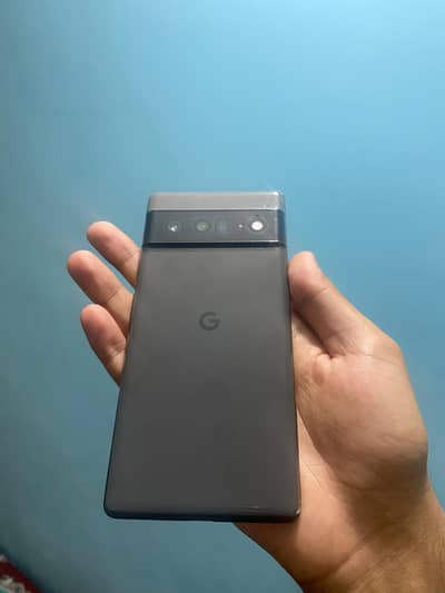 Google pixel 6 pro all ok condition 10 by 9 only Minor dot 12/1288