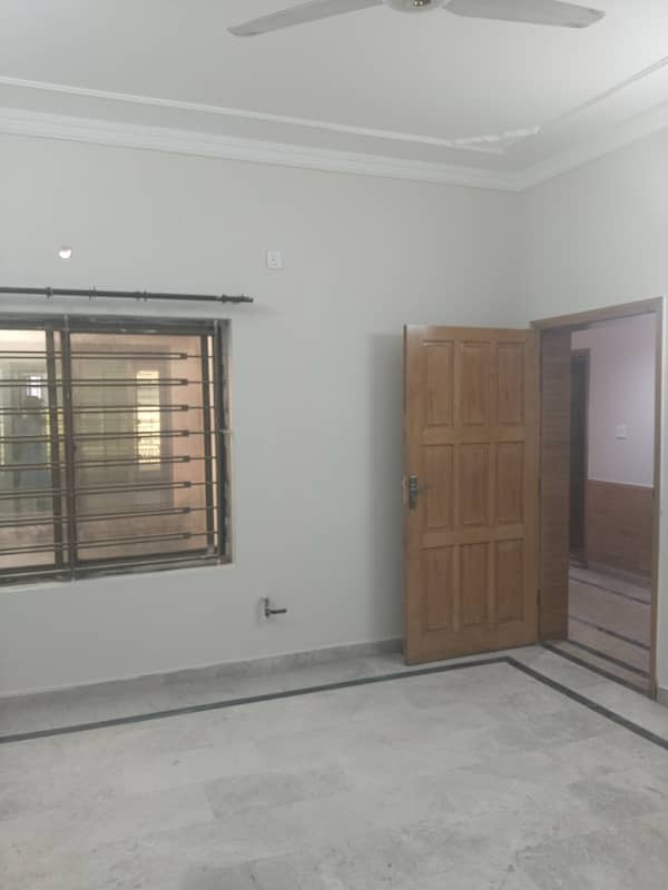 E11 upper portion proper 3bed 5