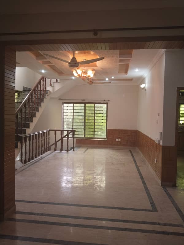 E11 upper portion proper 3bed 10