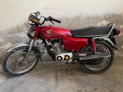 United 125