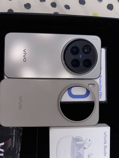 VIVO X300 Pro 512gb complete gift box
